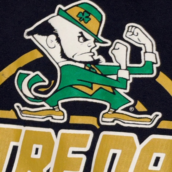 Champion NCAA Notre Dame Hockey Graphic T Shirt Men’s Size Large Used Pre Owned - Picture 7 of 16